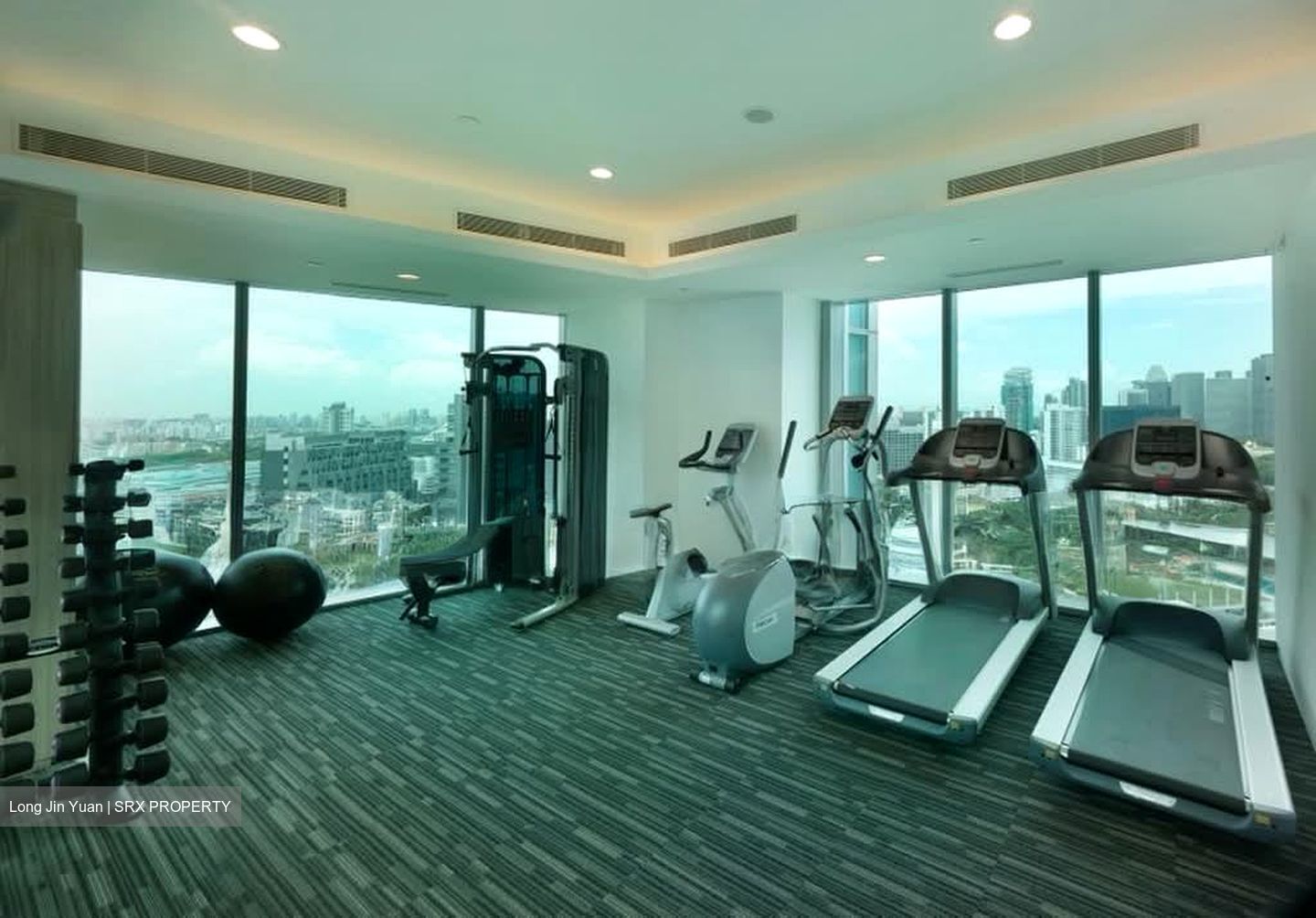 Arc 380 (D8), Office #605796601